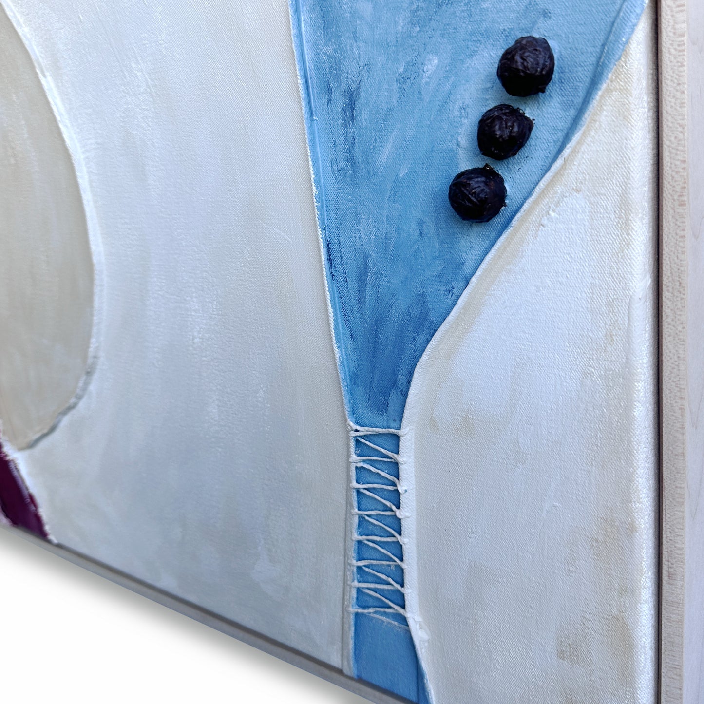 Nicole Anastas / Aura