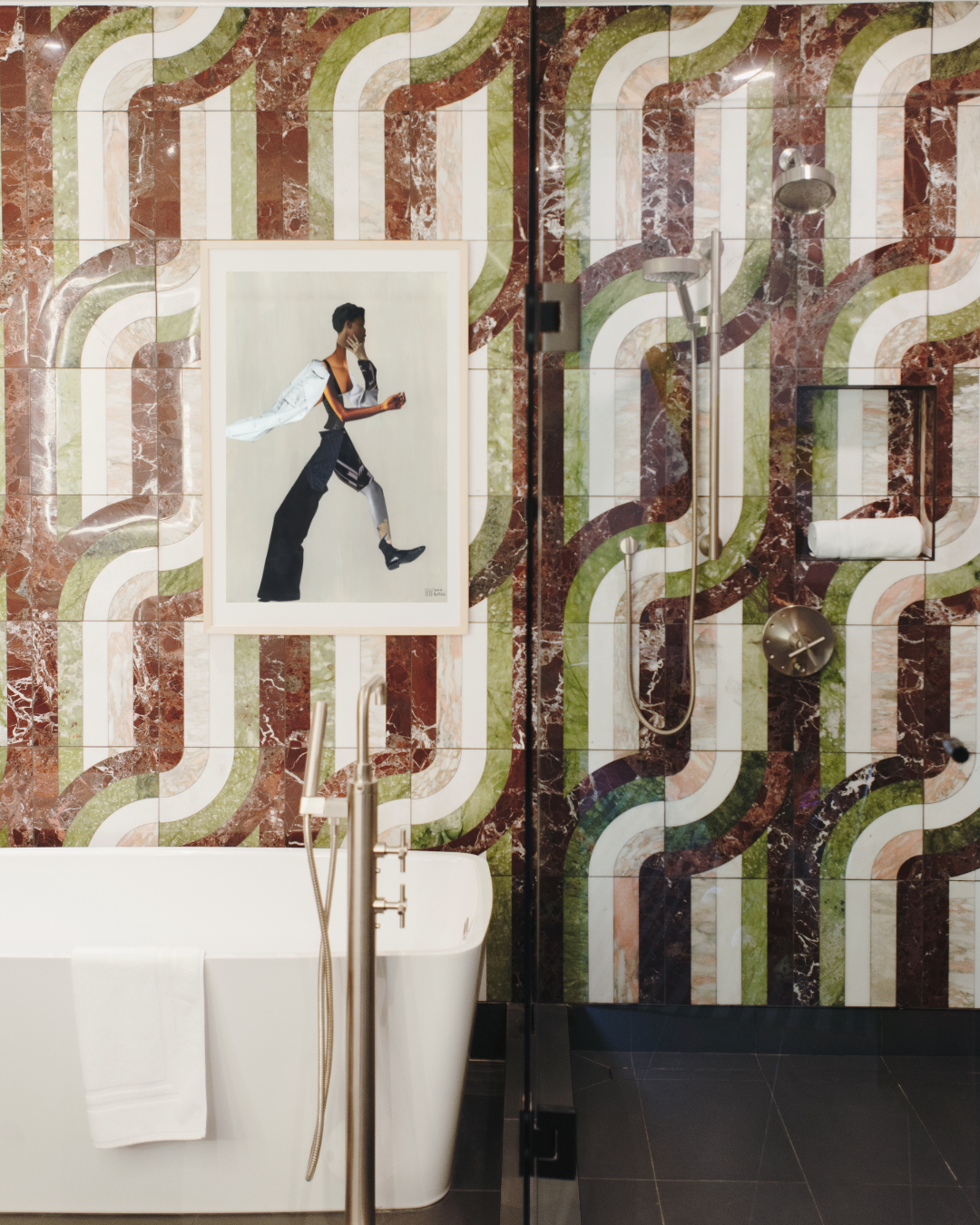 Ilaria Antolini / Busy Woman