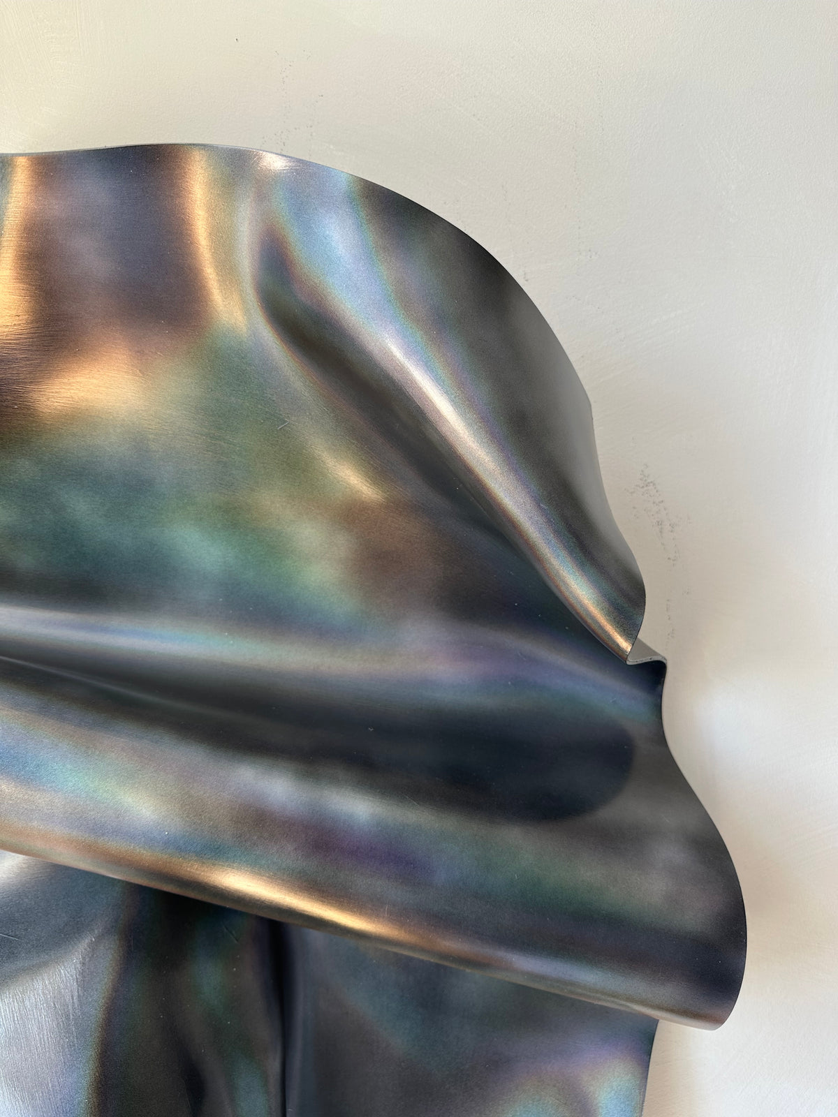Gbemi Adesanya / Refraction