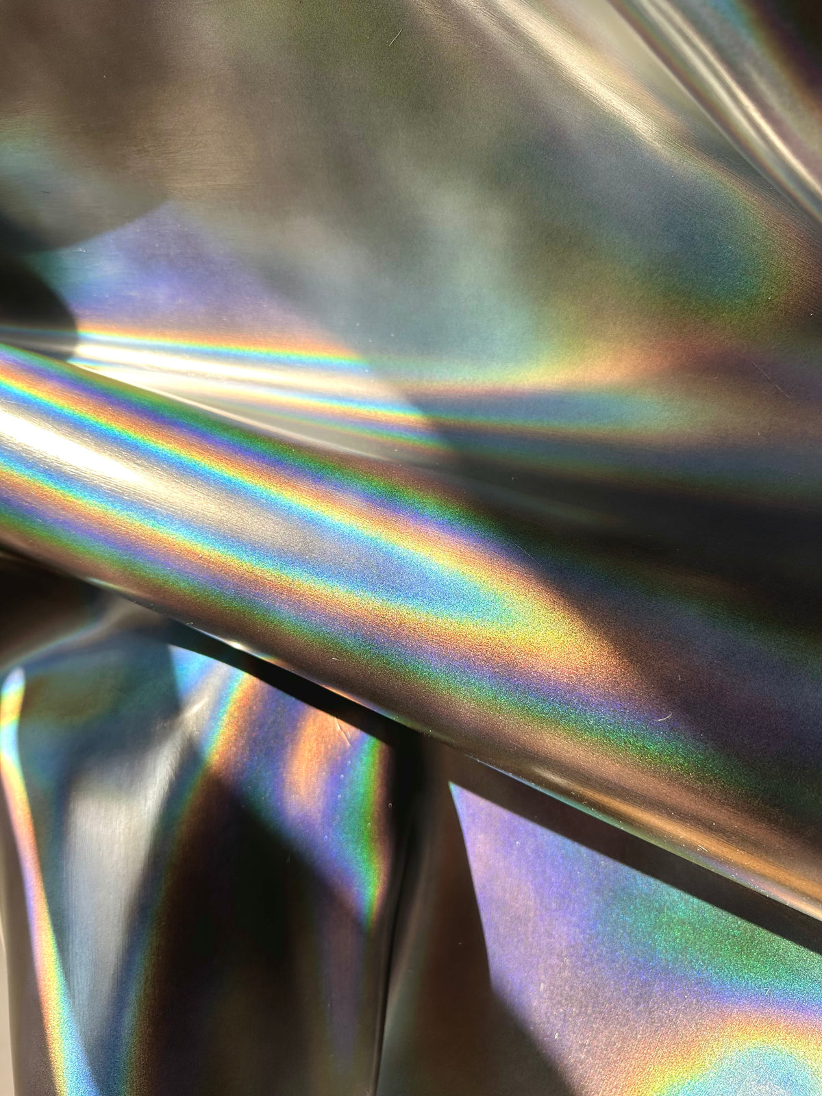 Gbemi Adesanya / Refraction