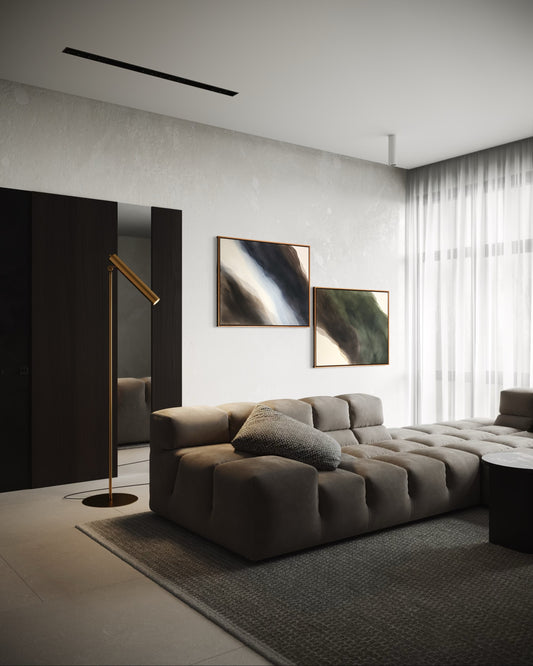 Ashley Marie Richiez / Holding The Horizon