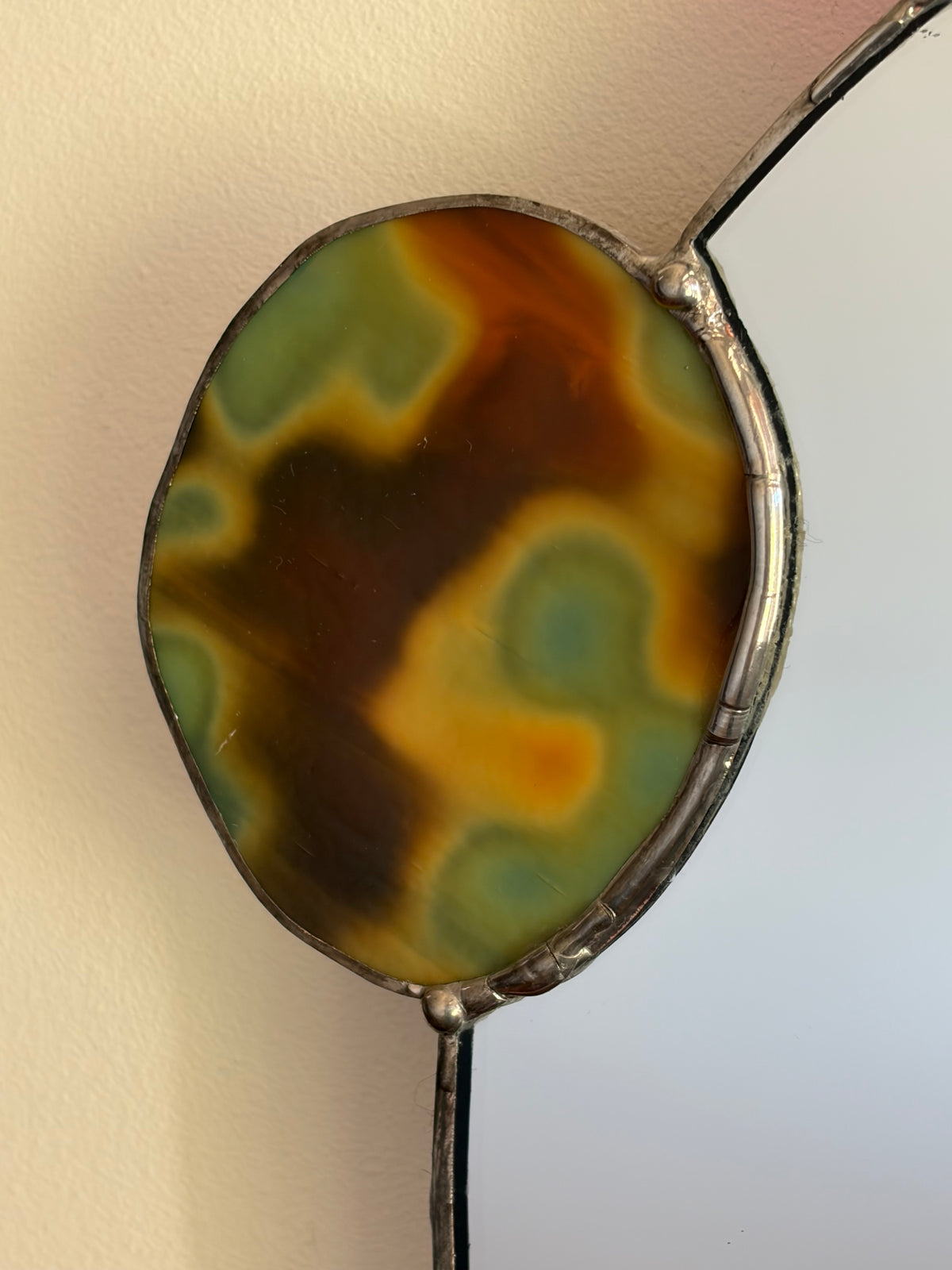 Katie Kohls / Mirror 6