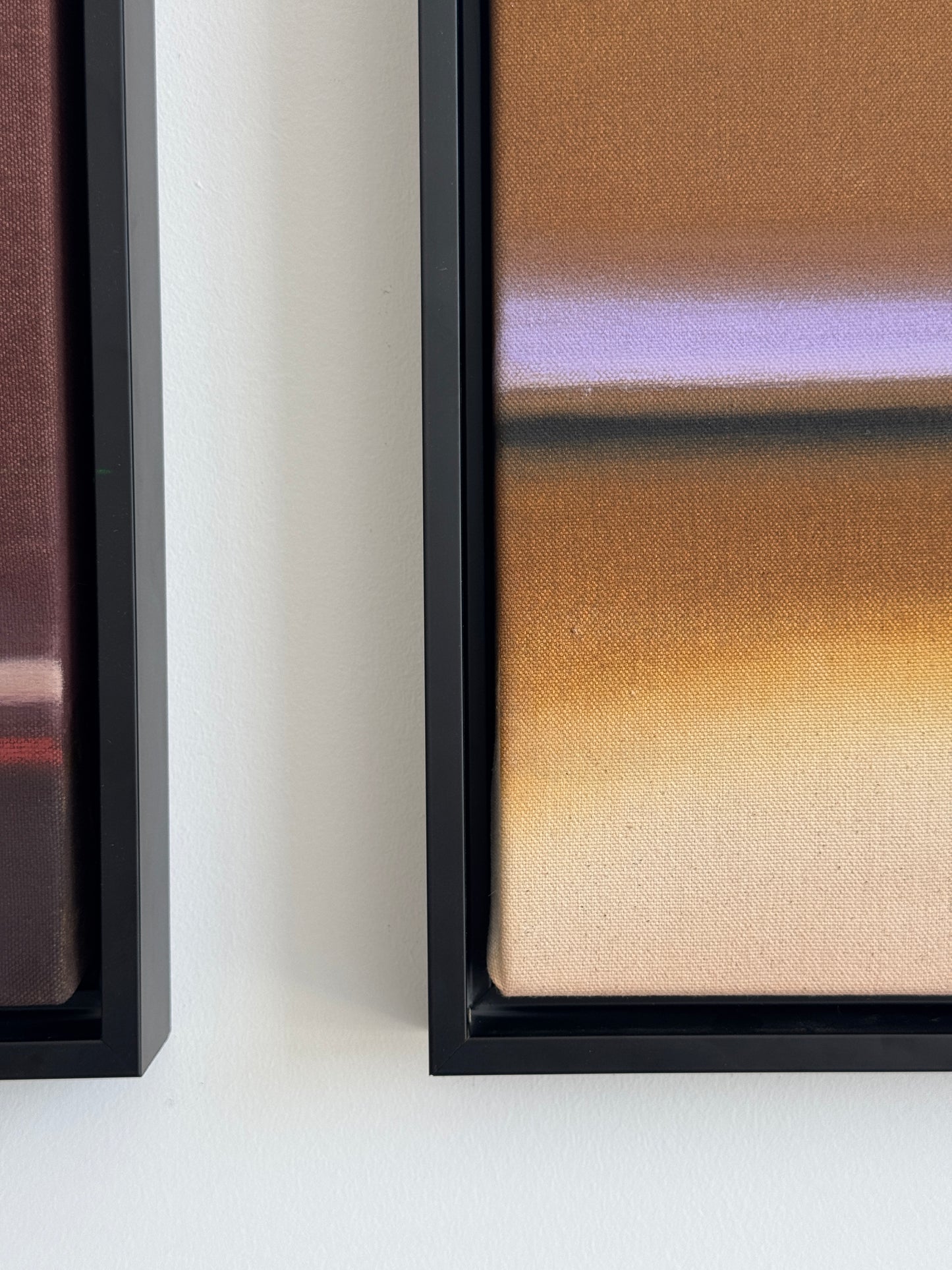 Ali Pilli / Flowers At The Door