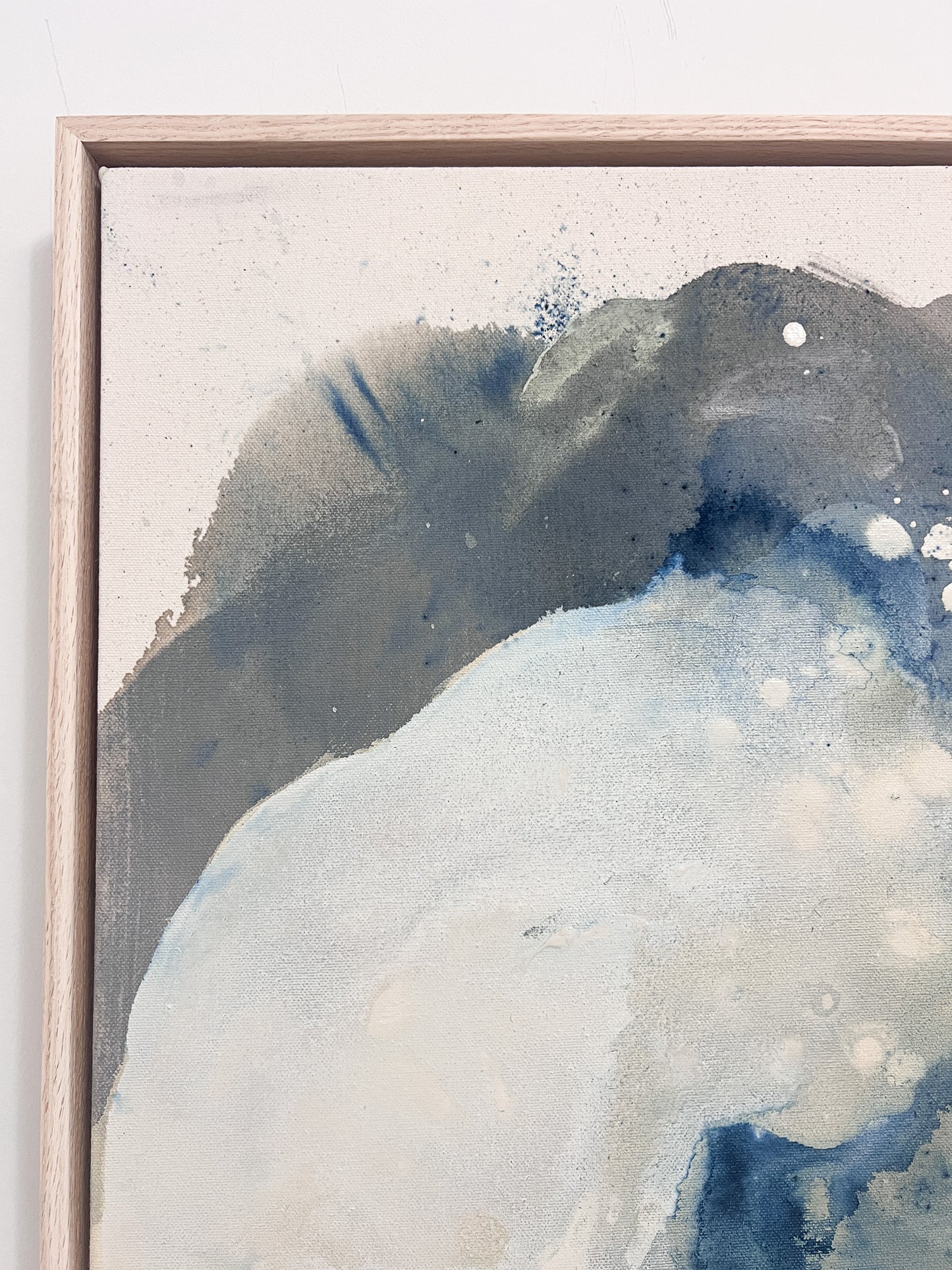 Sara Gonzalez / The Depths That Hold Us