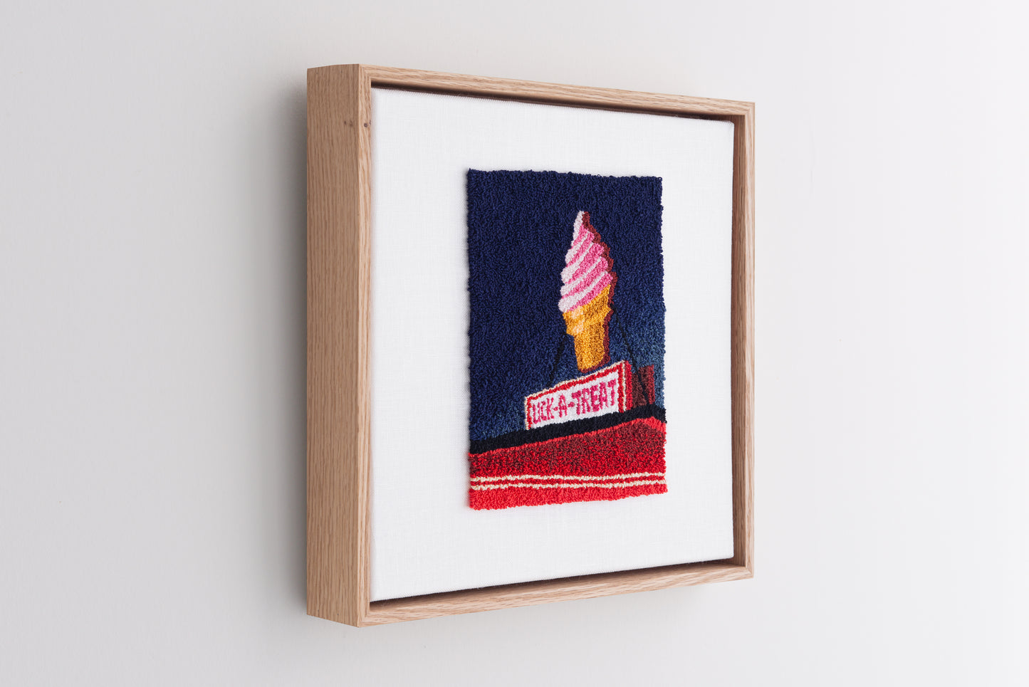 Adrienna Matzeg / Lick-A-Treat