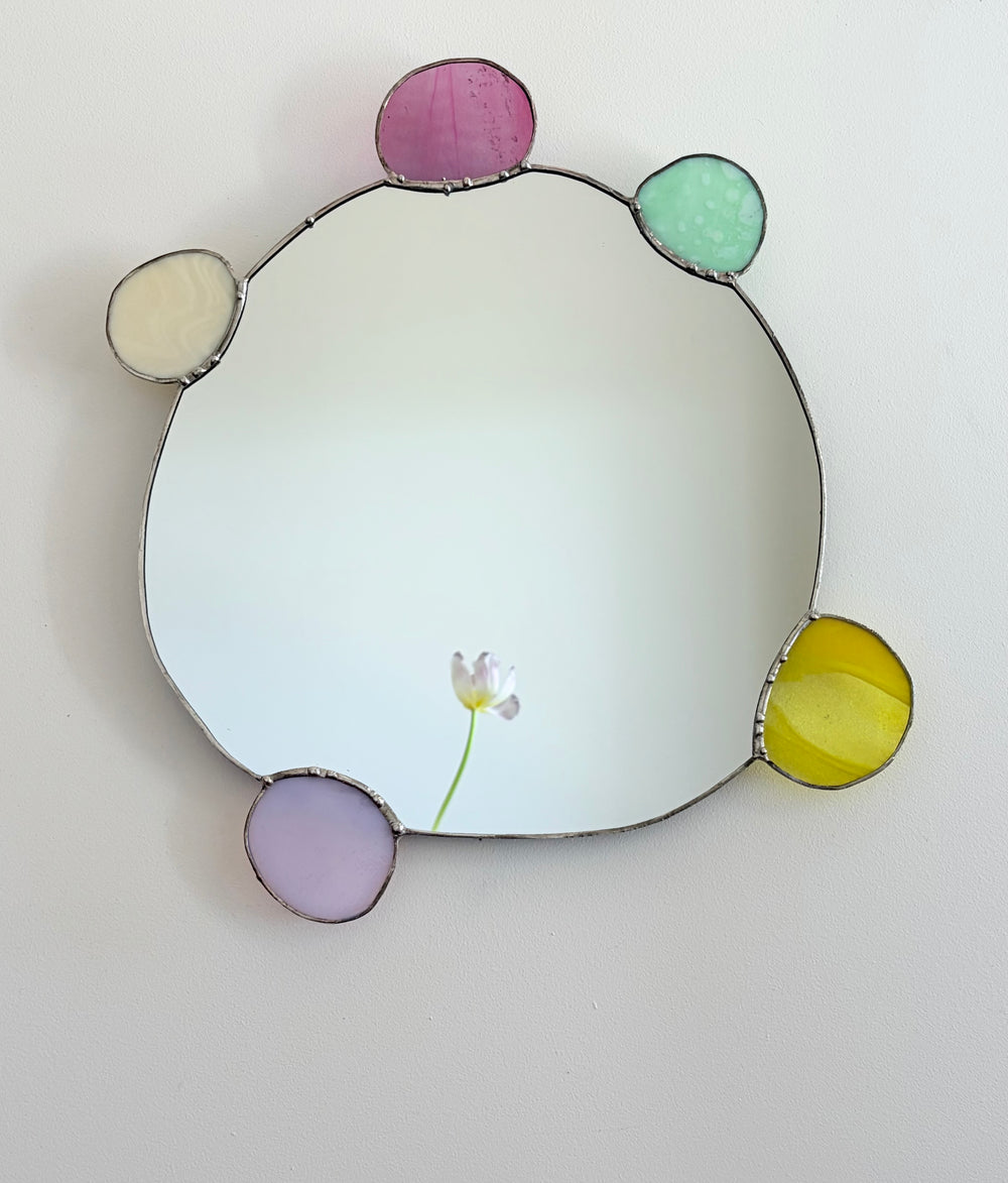 Katie Kohls / Mirror no. 3