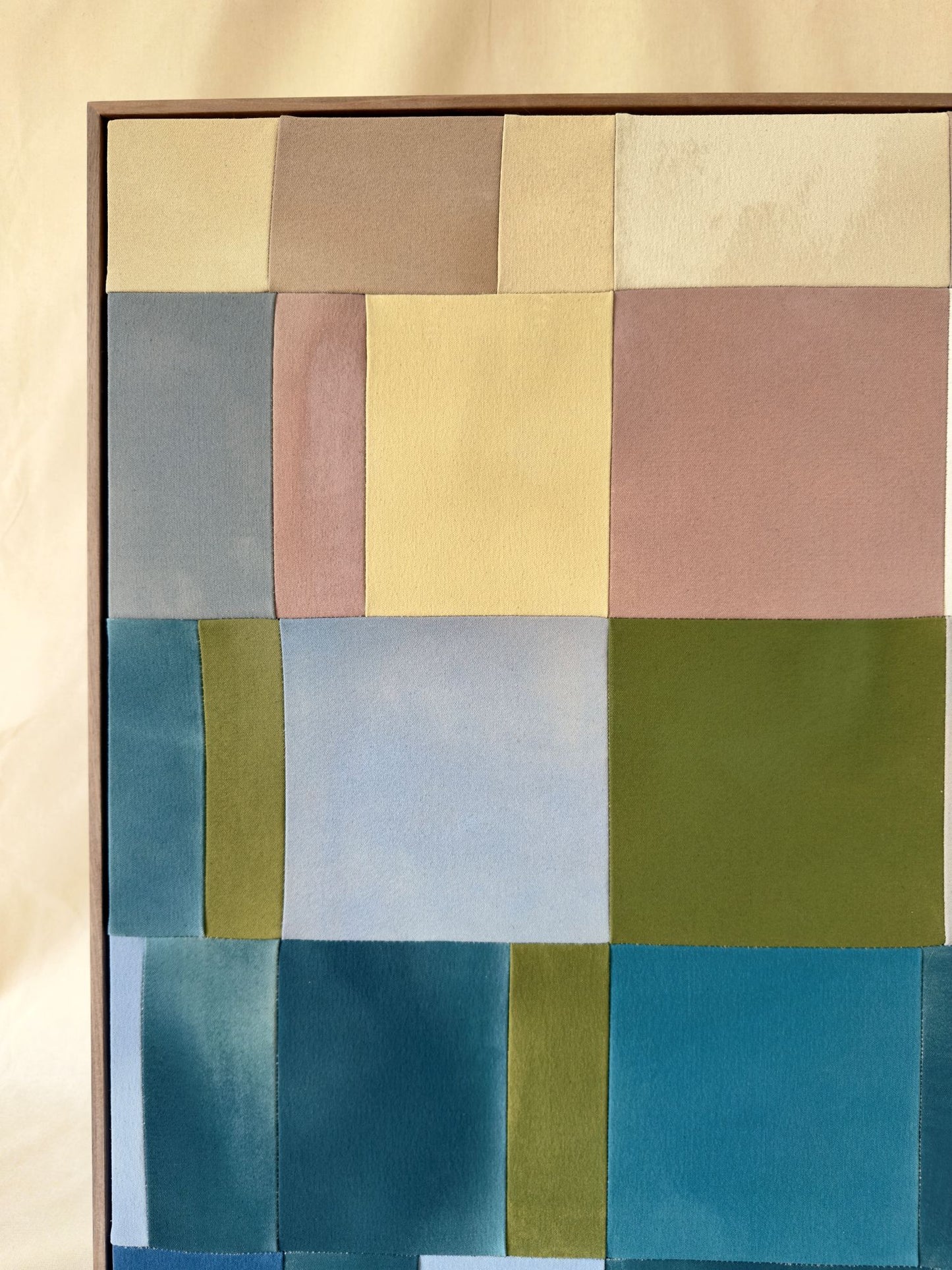 Angela Fiammetta / Opalescent