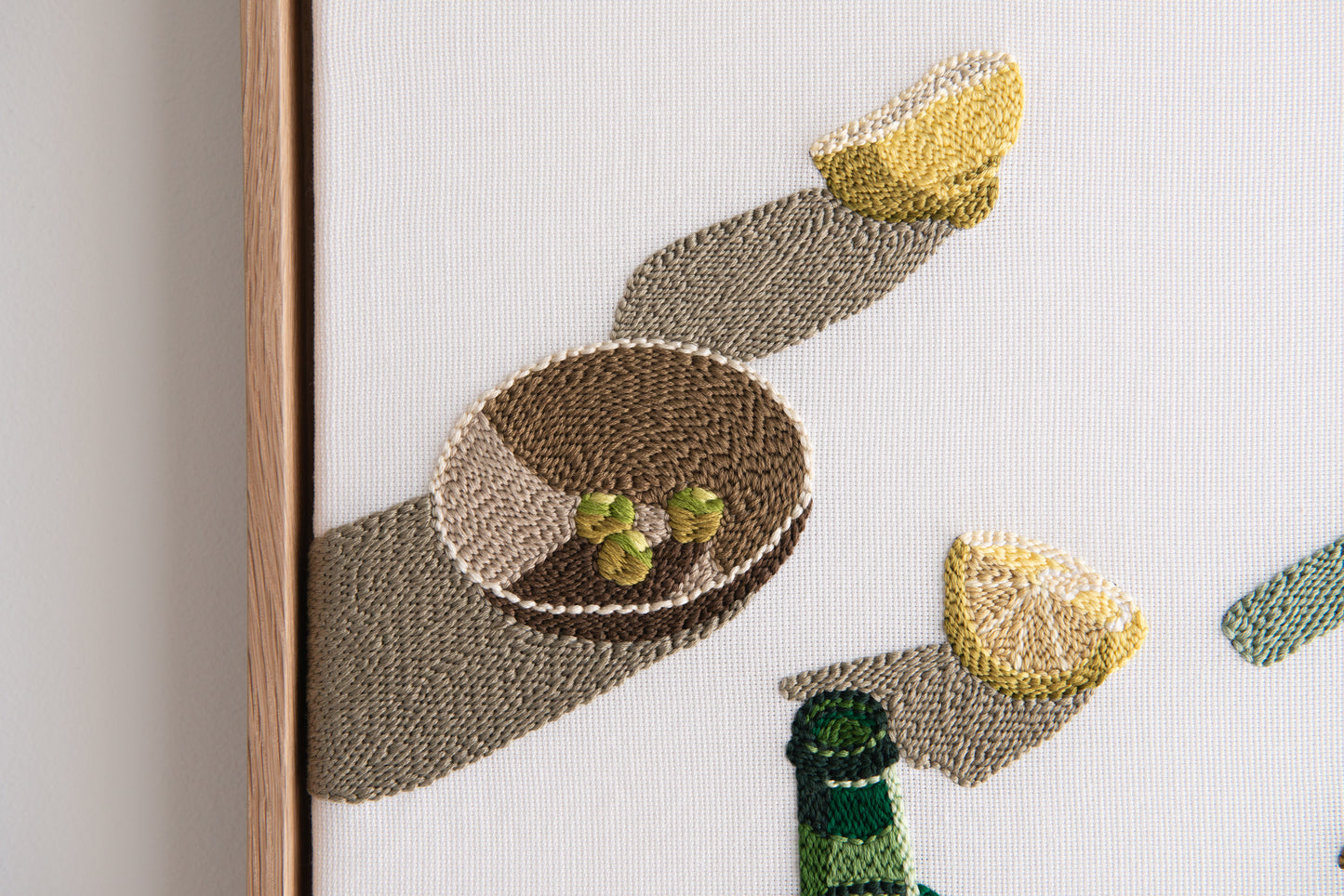 Adrienna Matzeg / Quarter to Four