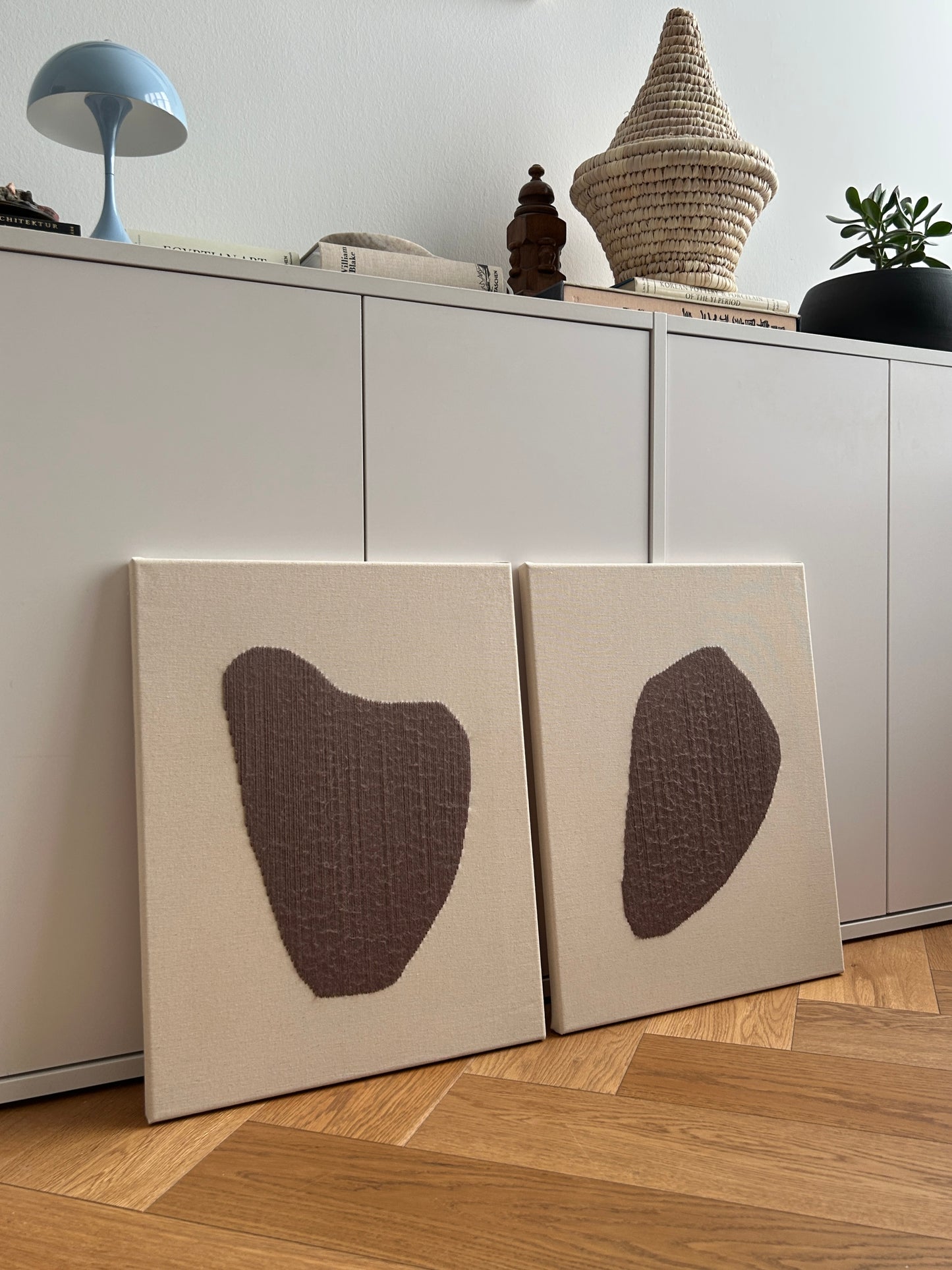 Silvija Kicivoj / Taupe Raindrop I