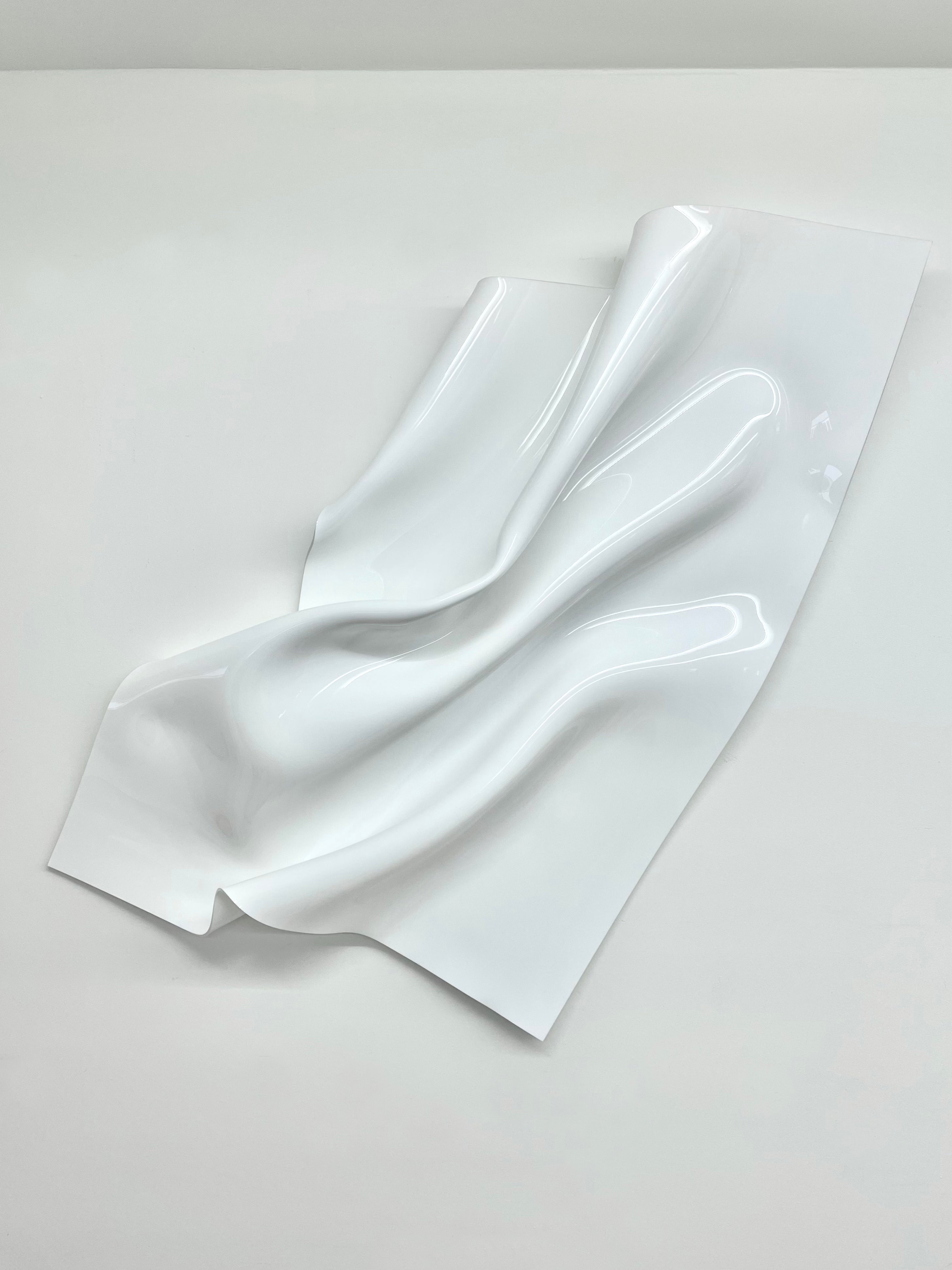 Michèle Caspers / White Shapes III