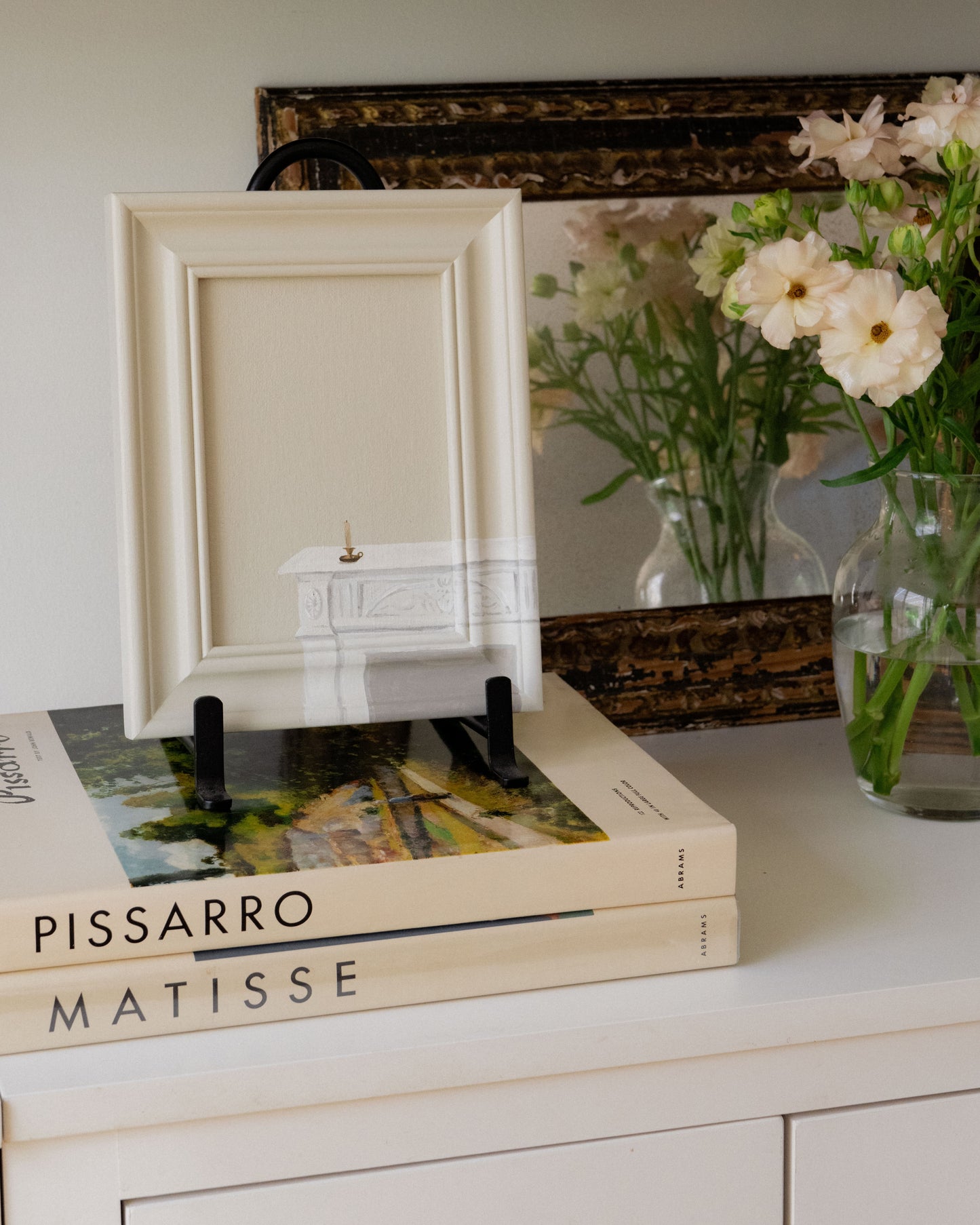 Lauren Bencivengo / White Mantle