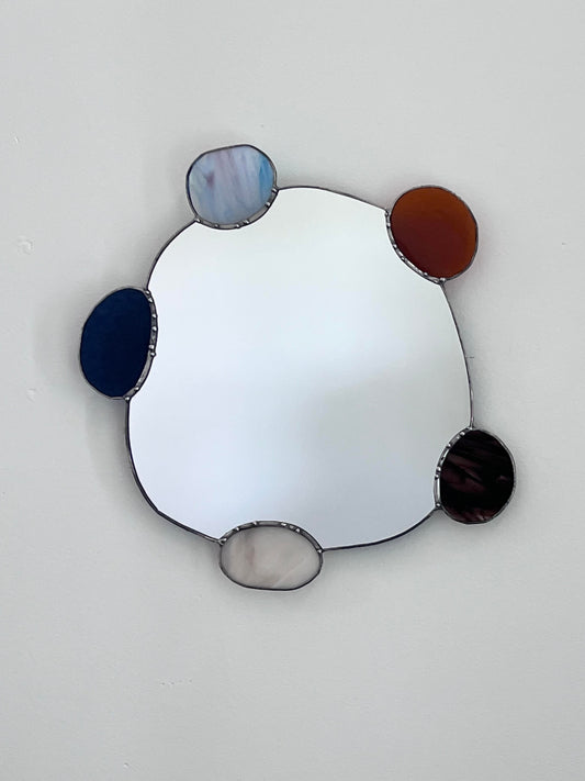 Katie Kohls / Mirror 01