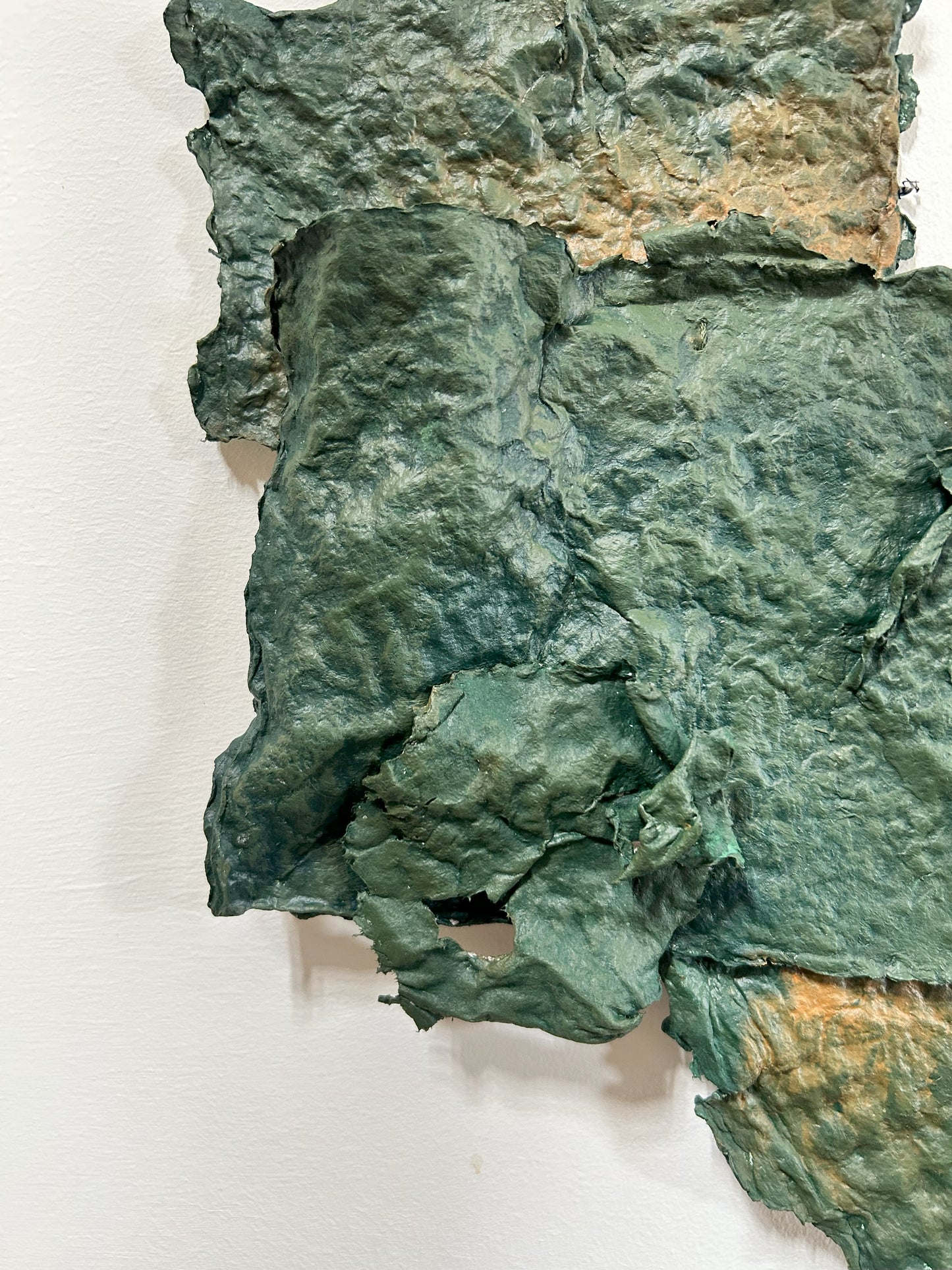 Anji Woodley / Paper Sculpture III