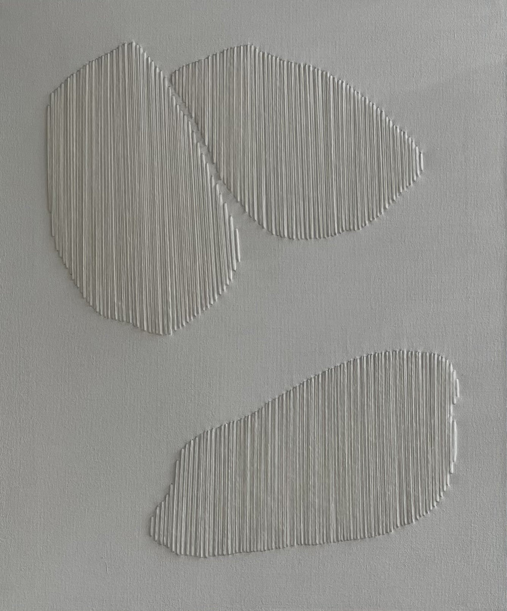 Silvija Kicivoj / White Cherry Blossom Petals