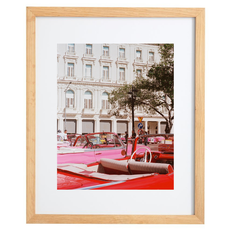 Cars in Havana photography in a natural frame