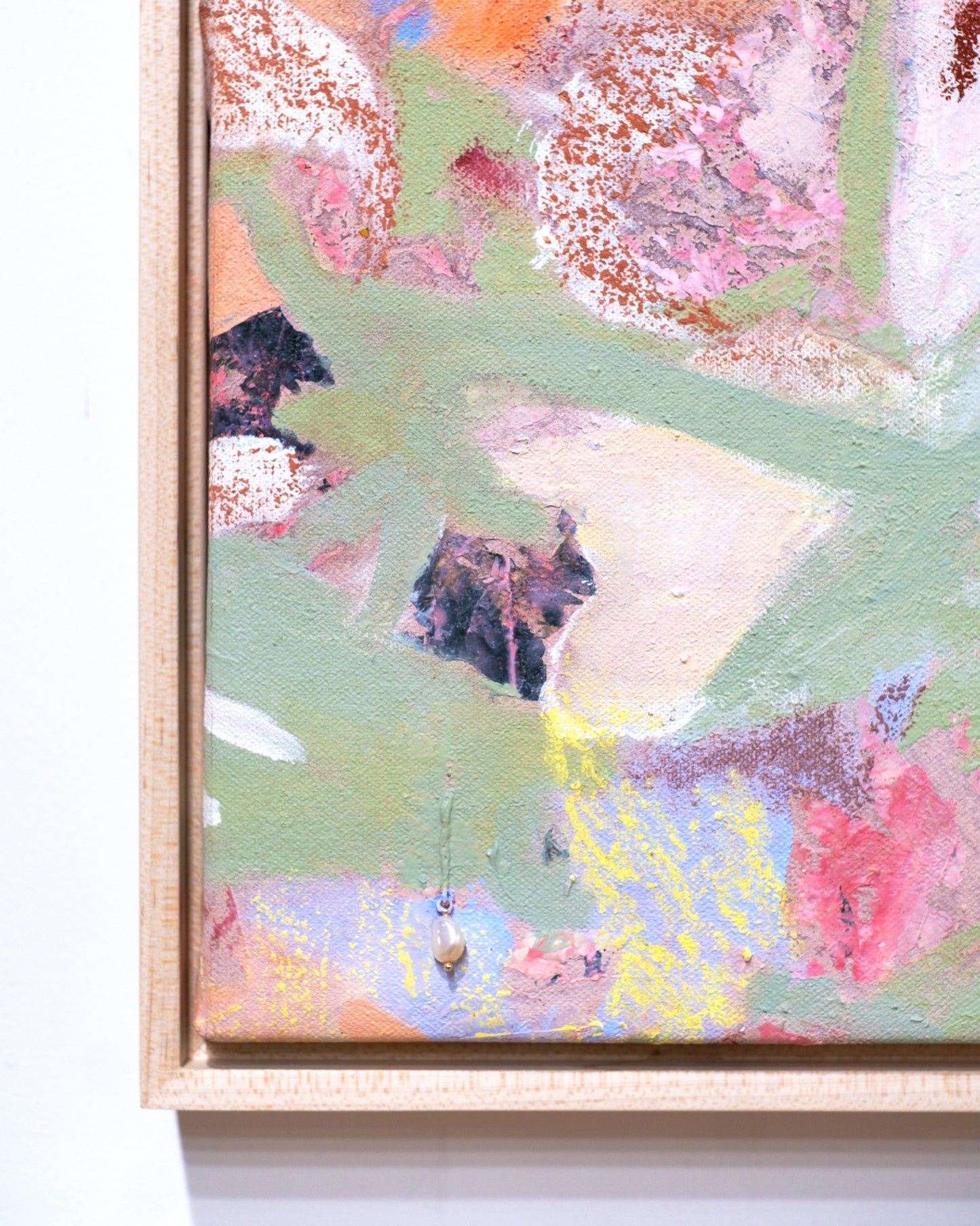 Gabrielle Guthrie / Hidden Objects