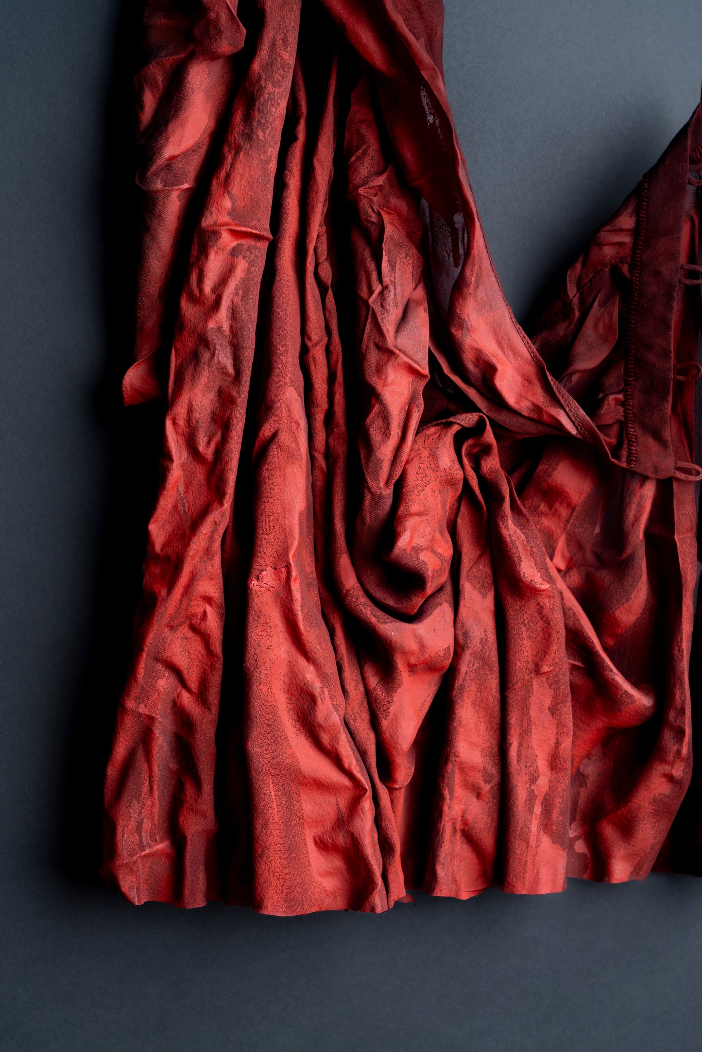 Anji Woodley / Silk Sculpture I