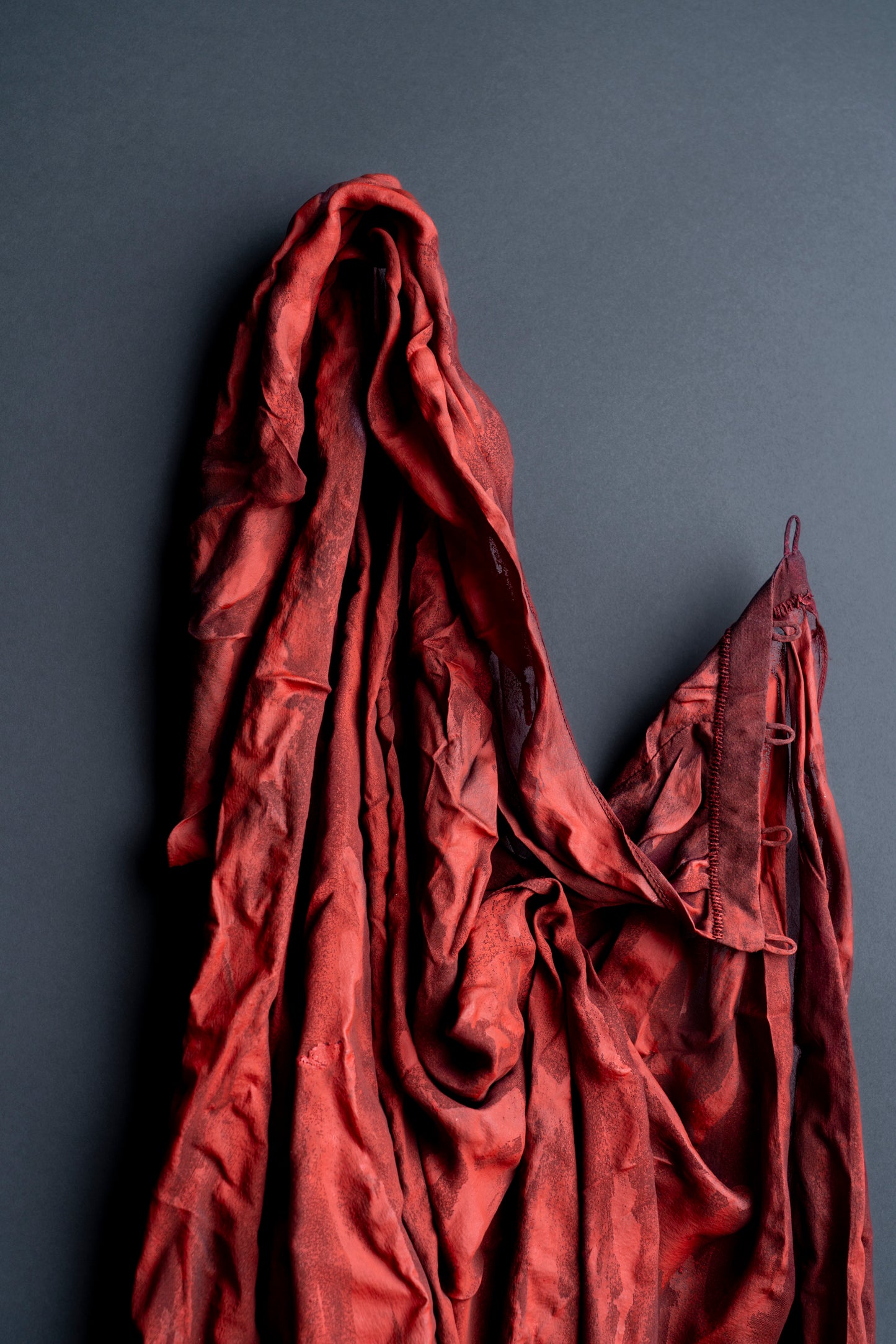 Anji Woodley / Silk Sculpture I
