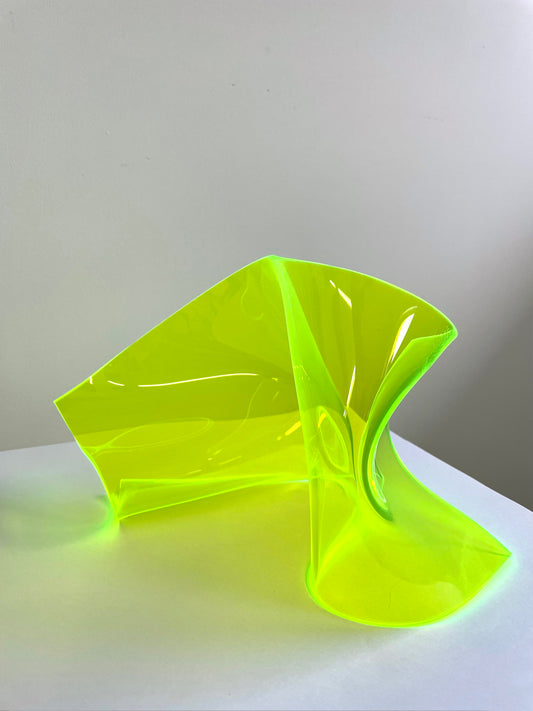 Michèle Caspers / Fluorescent Light Petite VI