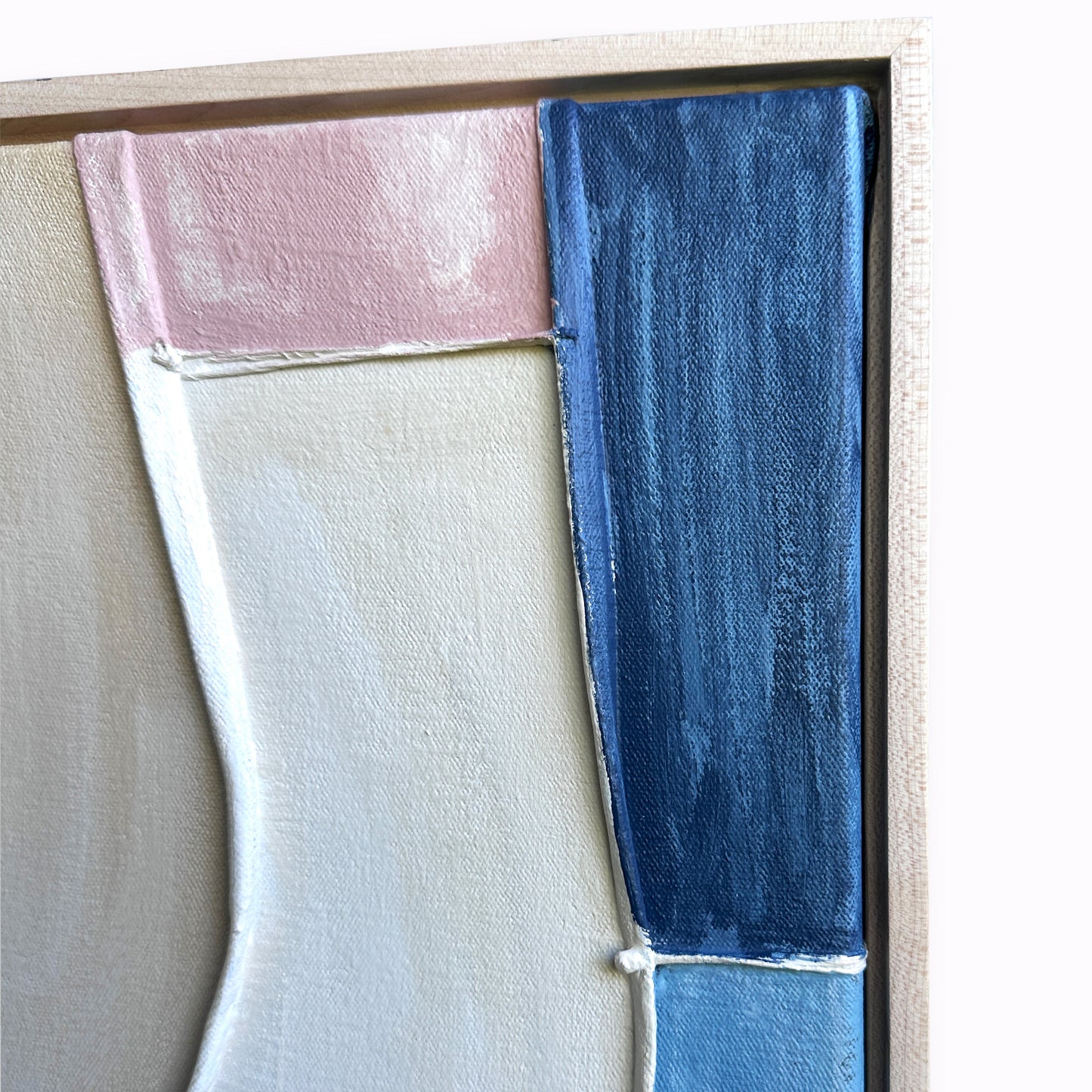 Nicole Anastas / Halo