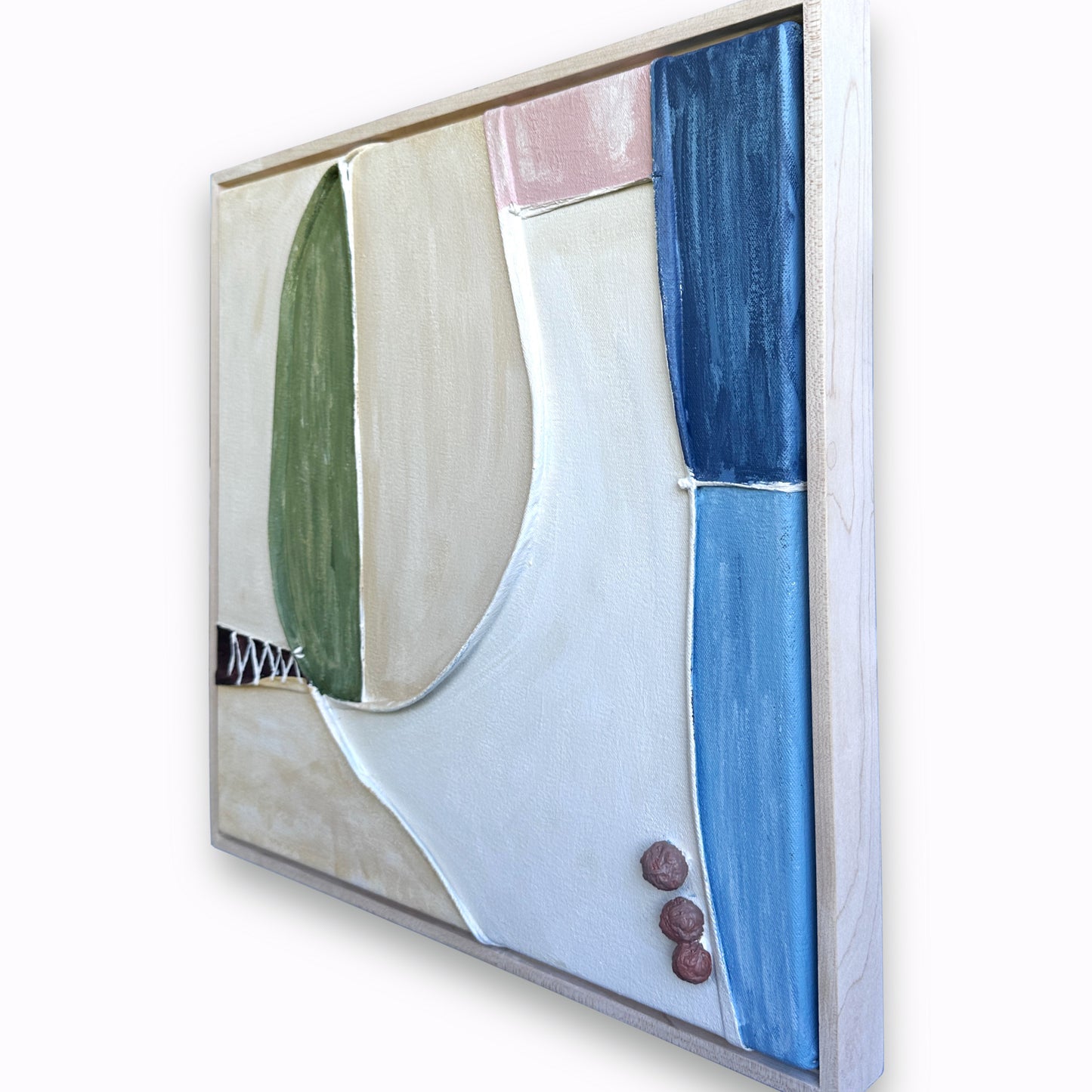 Nicole Anastas / Halo