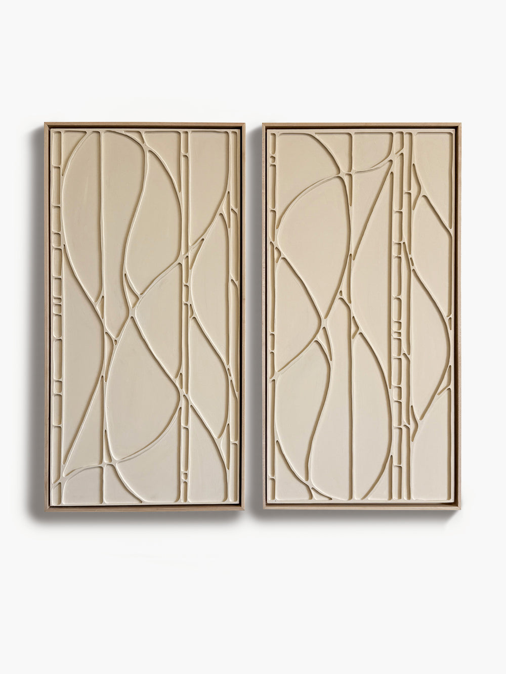 Beatriz Salazar / Hold Still