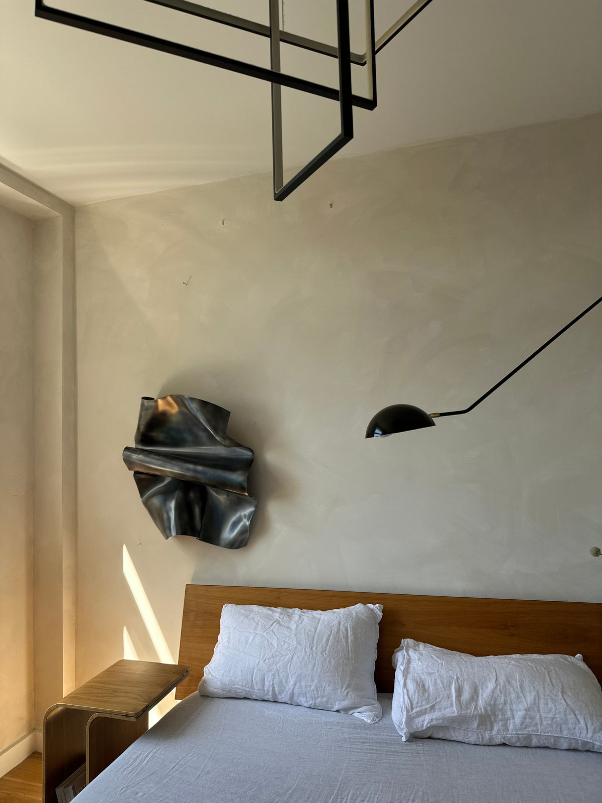 Gbemi Adesanya / Refraction