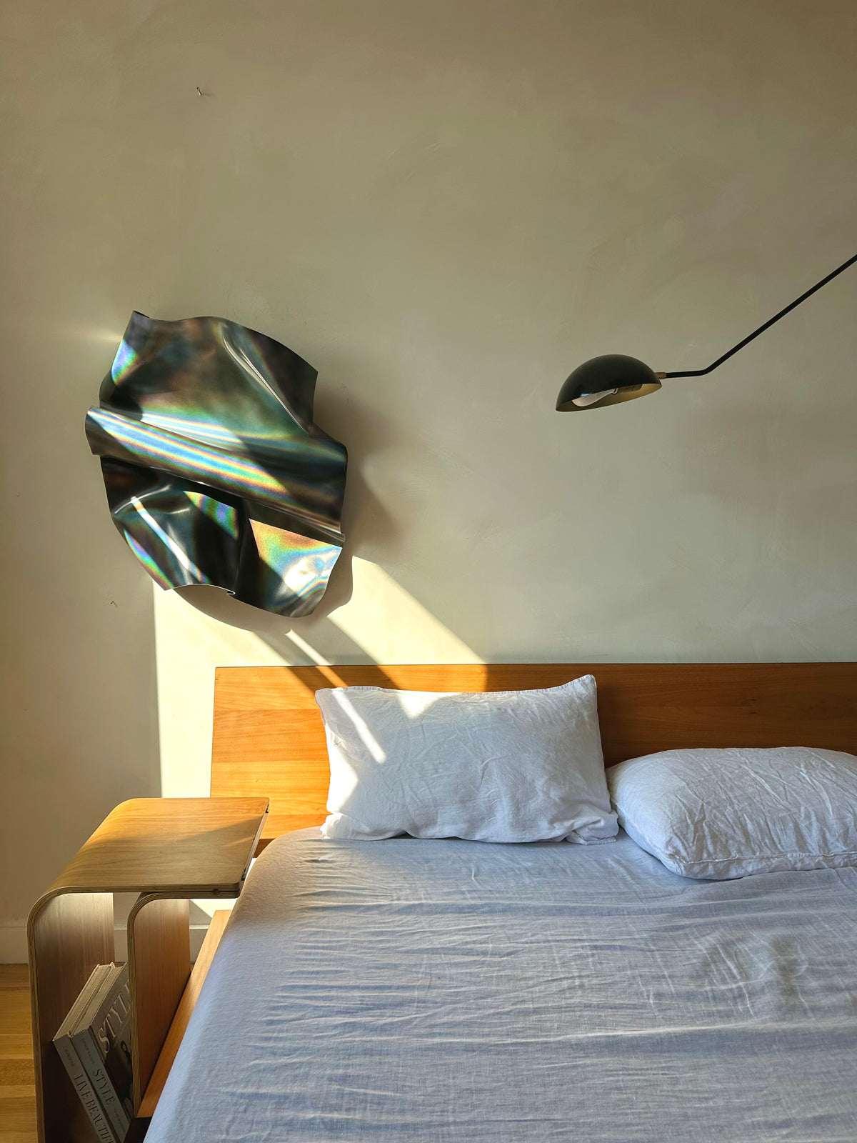 Gbemi Adesanya / Refraction