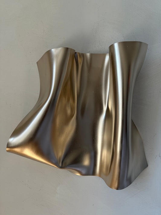 Gbemi Adesanya / Tempered