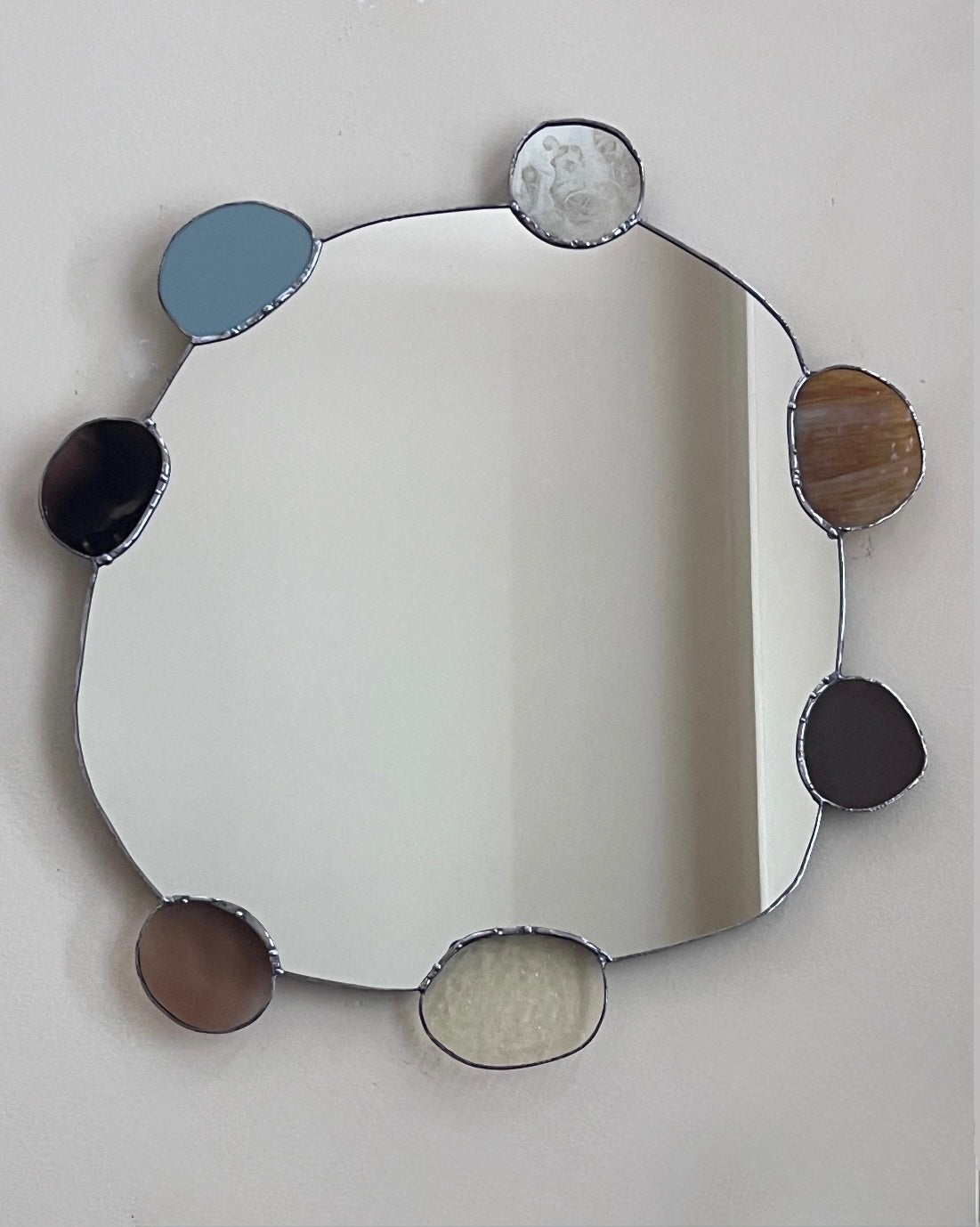 Katie Kohls / Women's Day Collection, Mirror V – Tacit