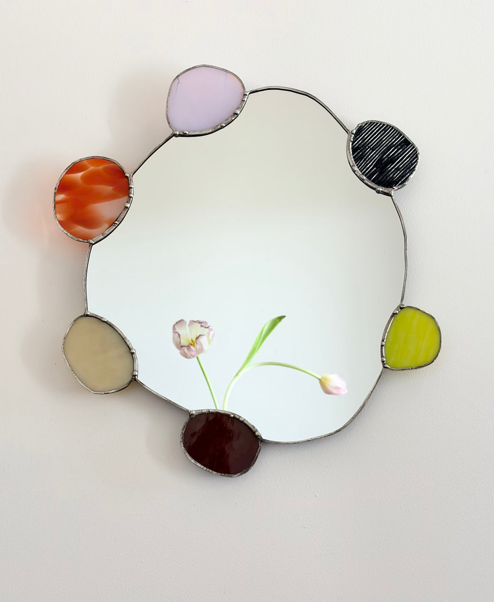 Katie Kohls / Mirror no. 5
