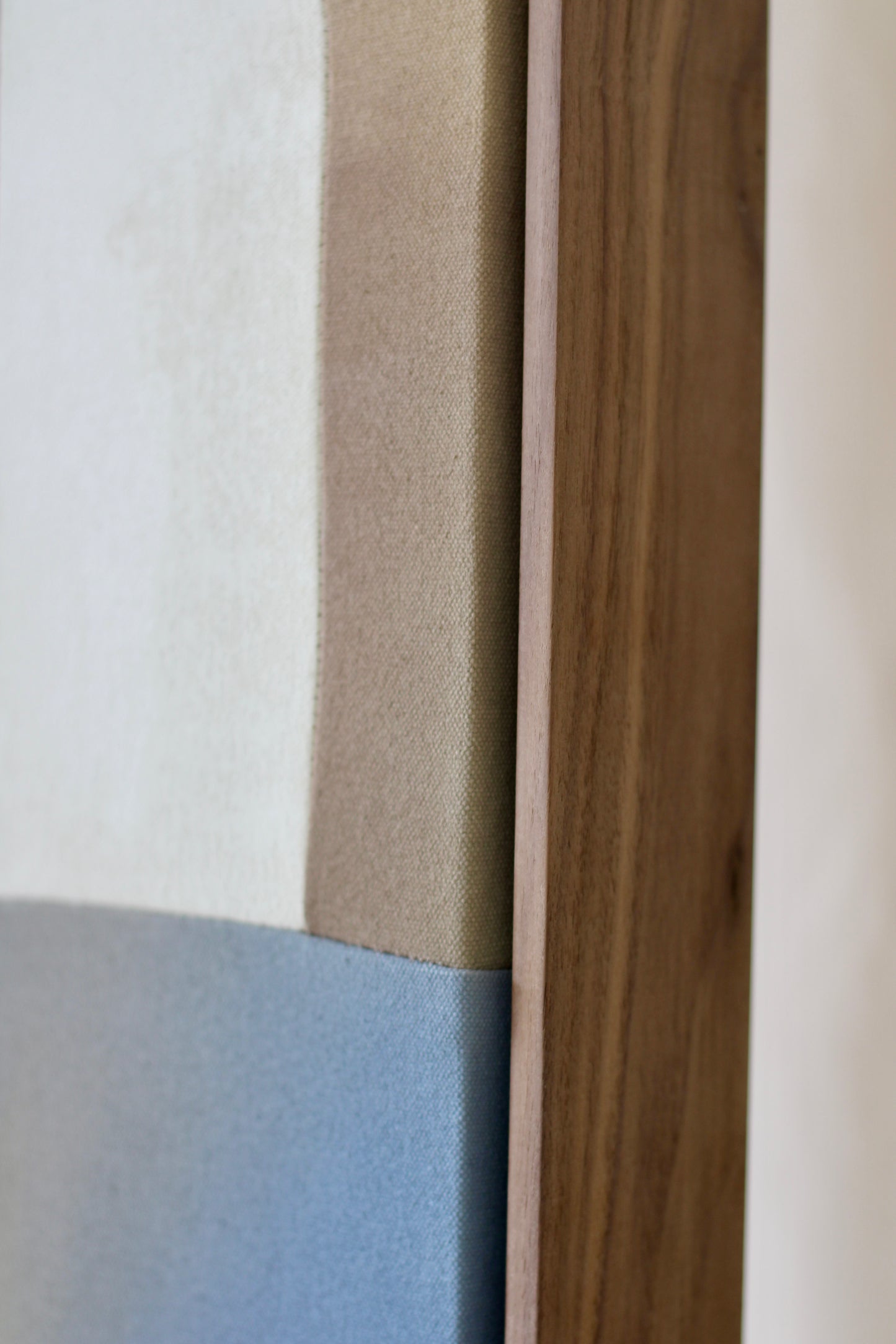 Angela Fiammetta / Opalescent