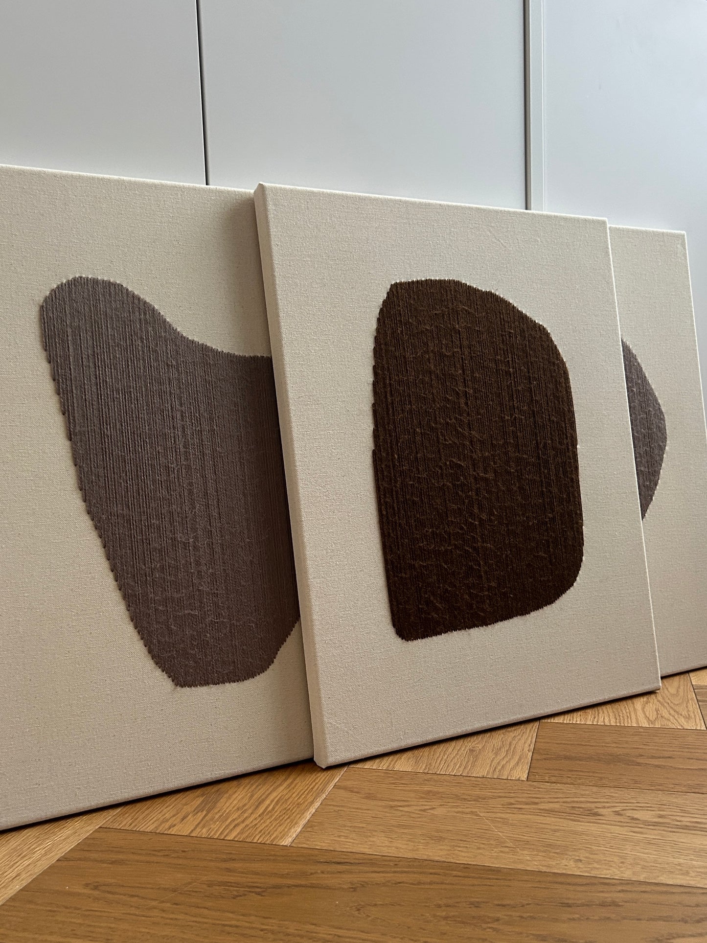 Silvija Kicivoj / Brown Raindrop II